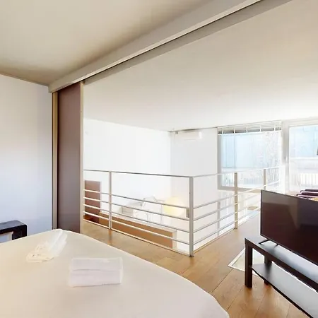 Loft Sul Cortile In Citta Studi-policlinico Διαμέρισμα Μιλάνο